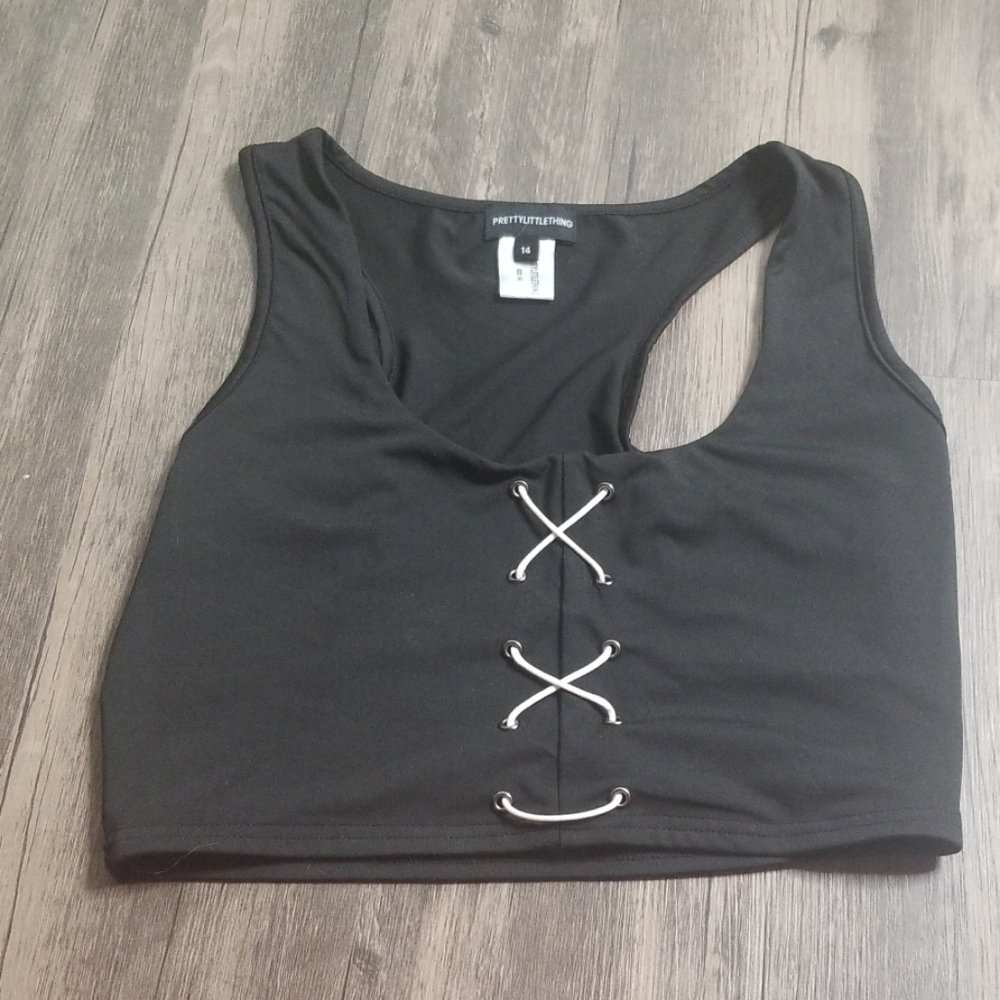 Pretty little thing crop